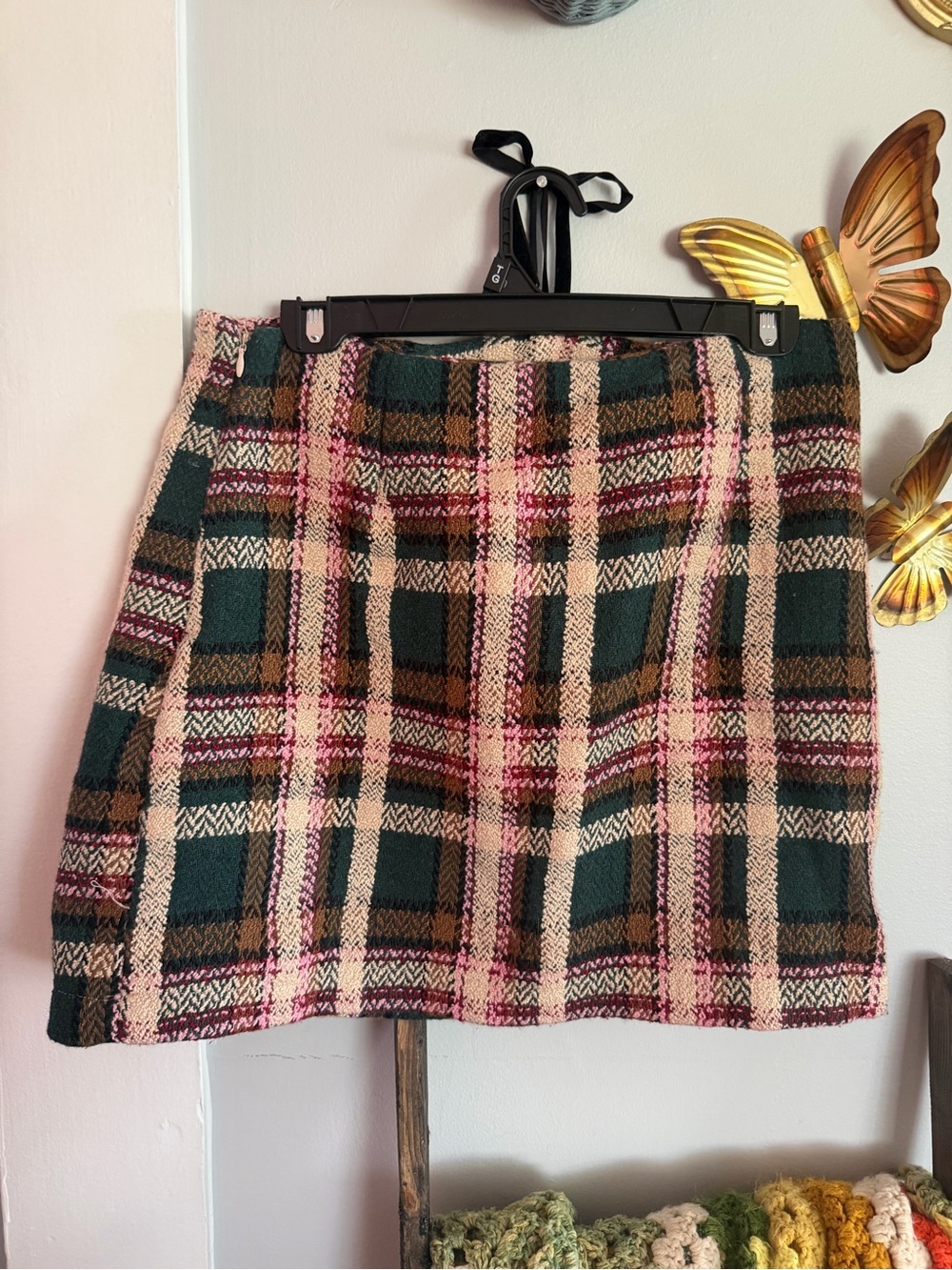 SHEIN Green, Pink and Cream Plaid Tweed Mini Skirt